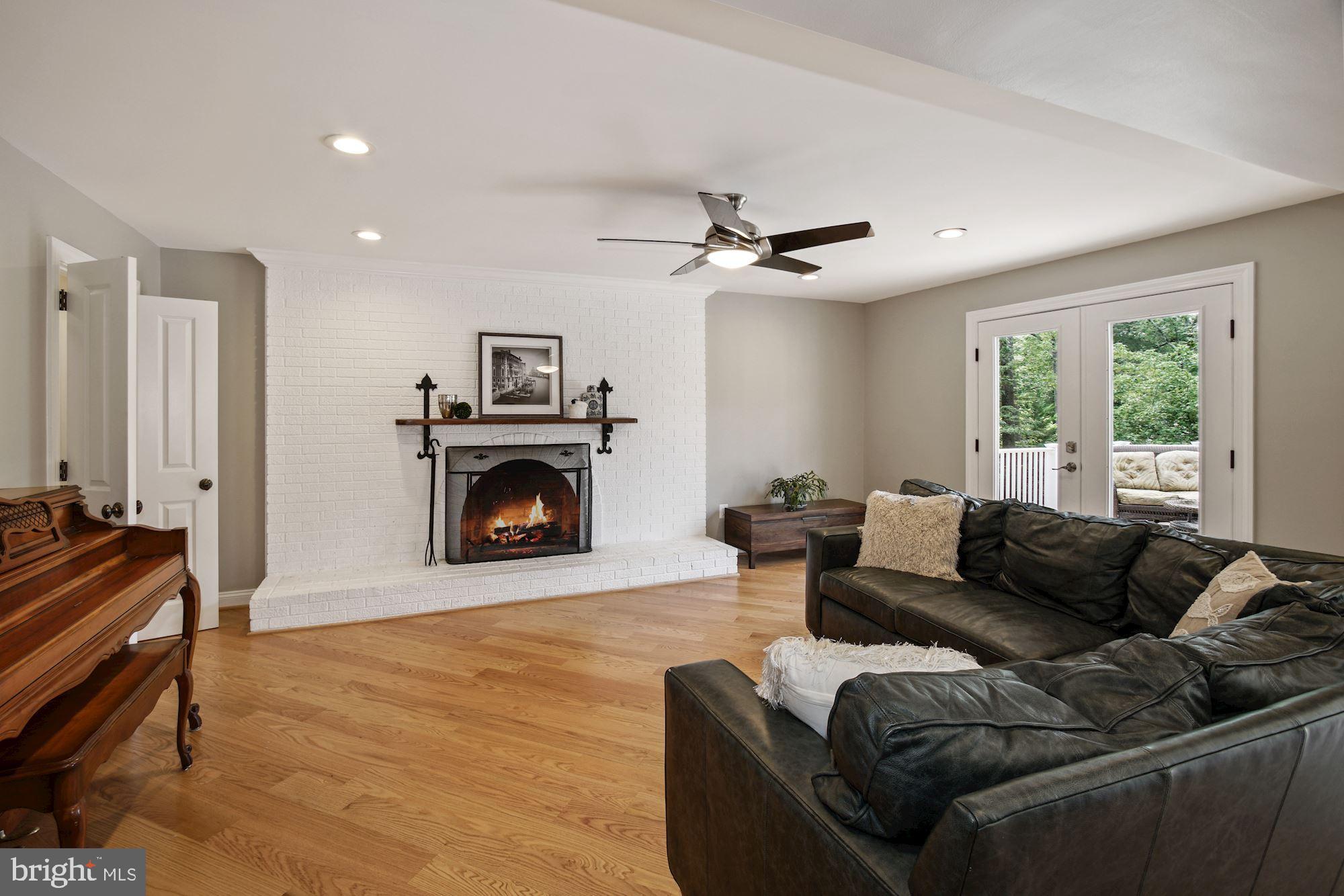 8574 Brickyard Road Potomac, MD 20854 - Photo 13 of 37