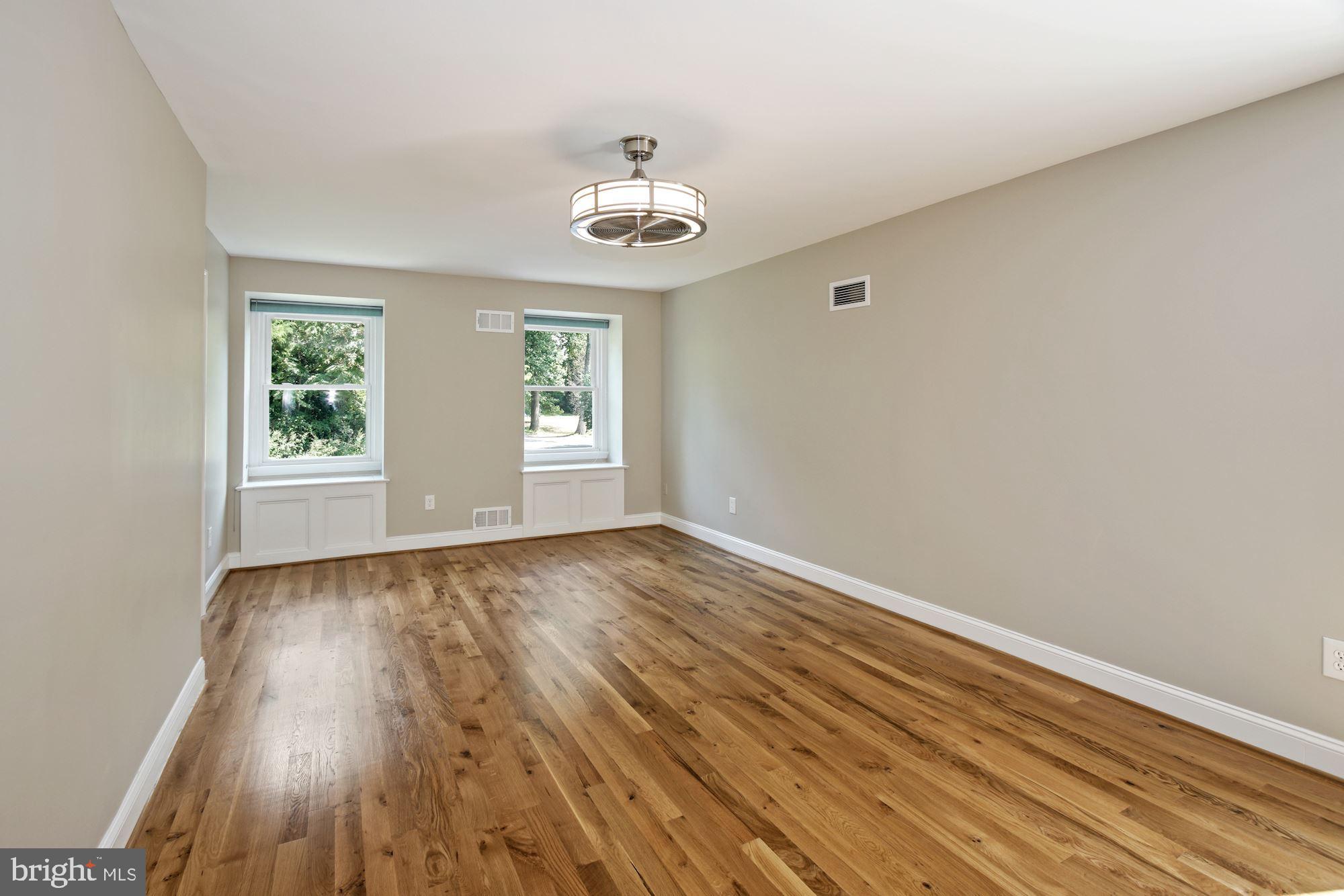 8574 Brickyard Road Potomac, MD 20854 - Photo 21 of 37