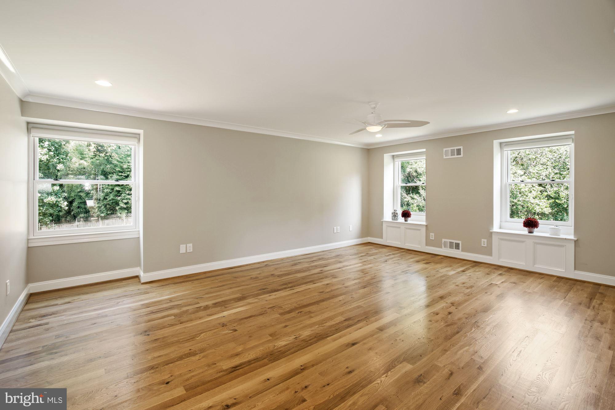 8574 Brickyard Road Potomac, MD 20854 - Photo 25 of 37