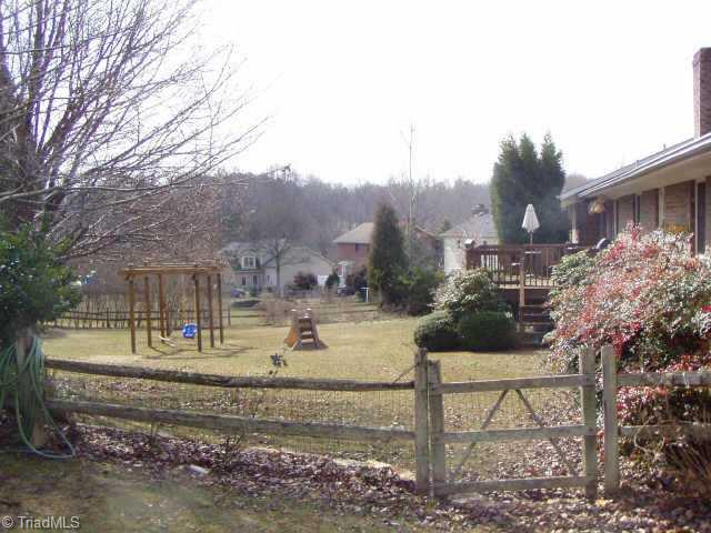 5549 Folkstone Road Pfafftown, NC 27040 - Photo 2 of 9 Other.