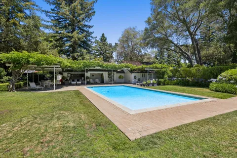 $10,495,000 | 399 Selby Lane, Atherton, CA 94027