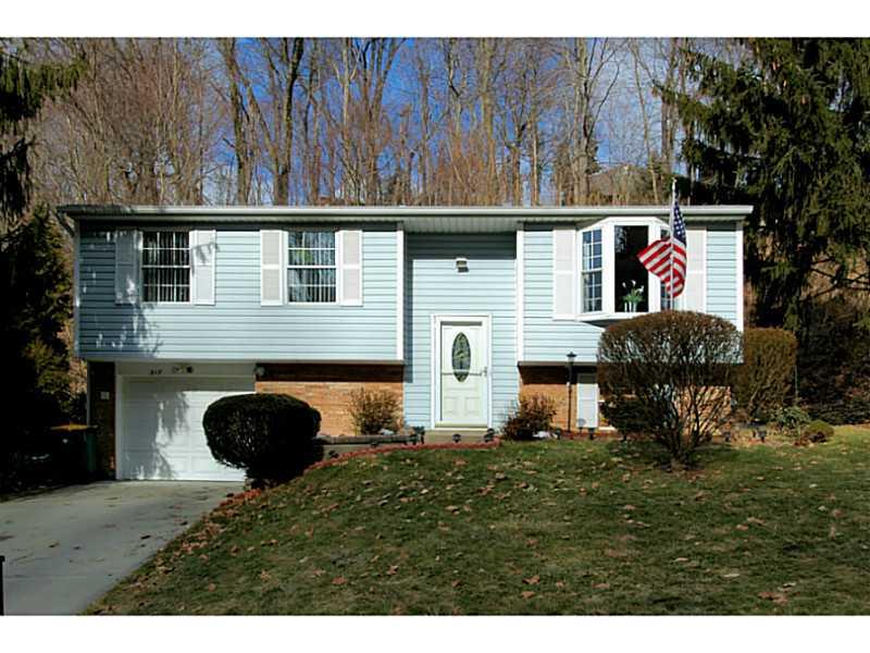 217 Hillendale Road Pittsburgh, PA 15237 - Photo 1 of 24 Exterior Front.