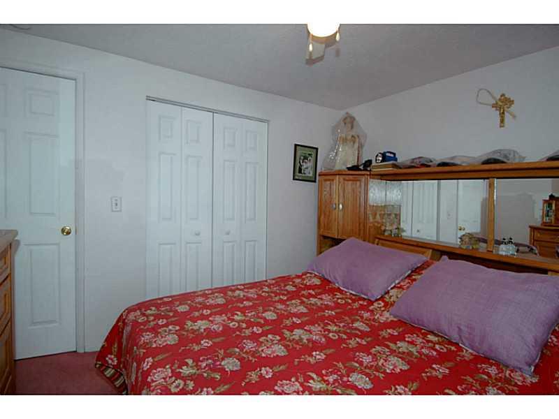 217 Hillendale Road Pittsburgh, PA 15237 - Photo 13 of 24 Exterior Front.