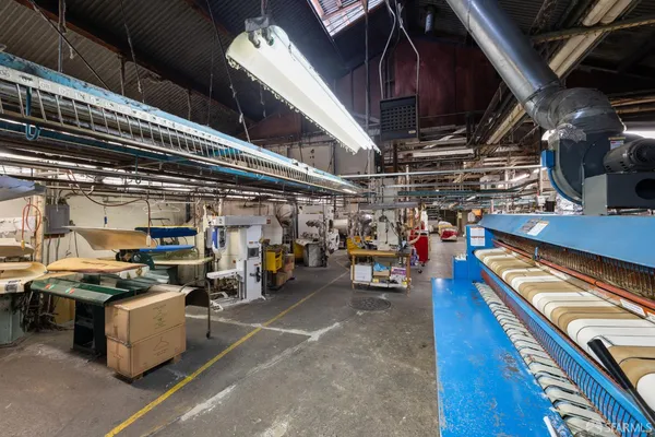 $795,000 | 705 37th Street, Oakland, CA 94609