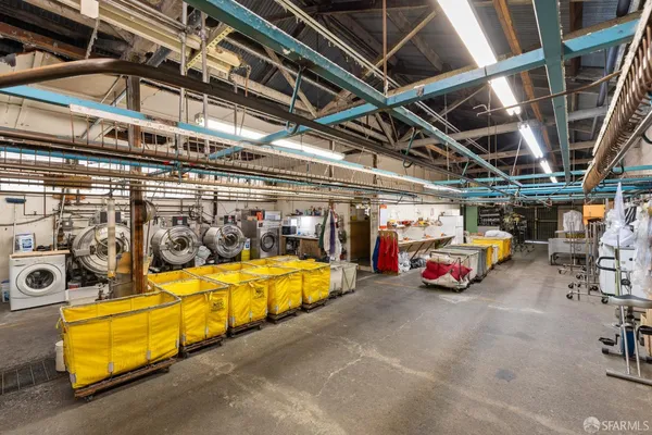 $795,000 | 705 37th Street, Oakland, CA 94609