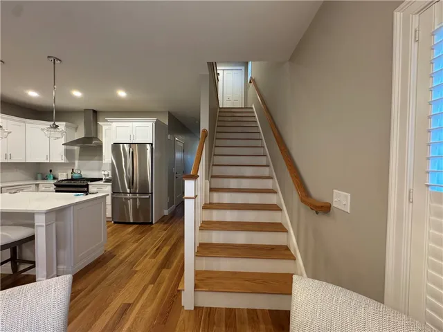 $3,750 | 25 Franklin Road, Unit 1, East Greenwich, RI 02818