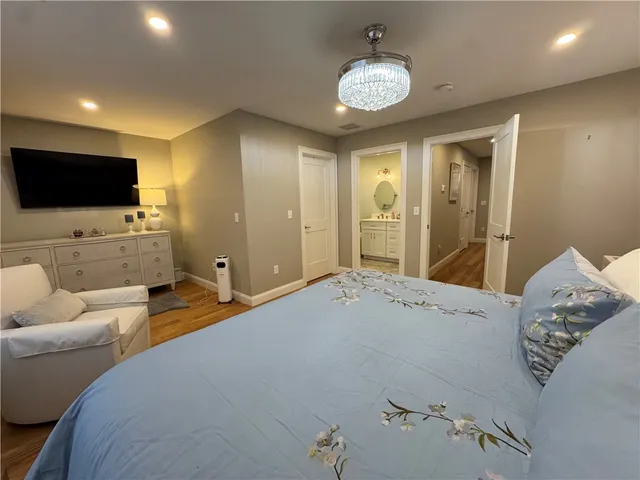 $3,750 | 25 Franklin Road, Unit 1, East Greenwich, RI 02818