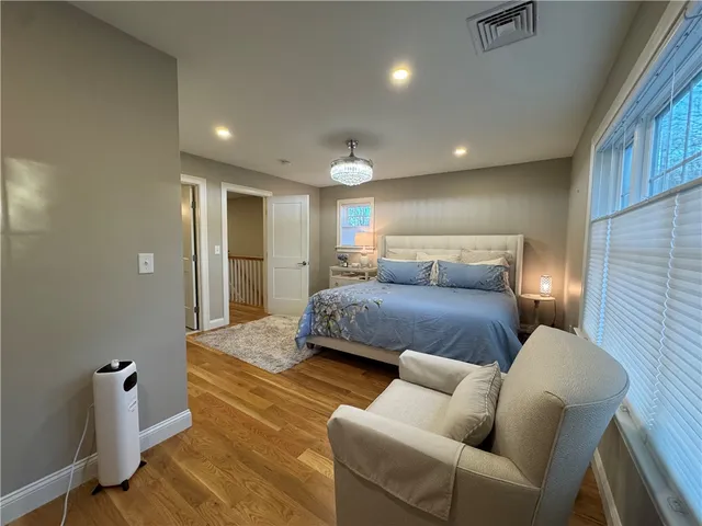 $3,750 | 25 Franklin Road, Unit 1, East Greenwich, RI 02818