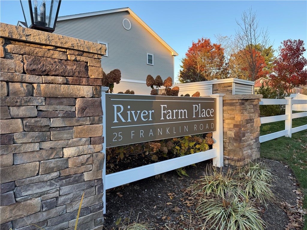 25 Franklin Road, Unit 1 East Greenwich, RI 02818 - Photo 2 of 38 Enjoy gas heating, public water and sewer, and proximity to Route 4, East Greenwich dining, shopping, and recreation at Frybrook Park and the River Farm Fitness Area.