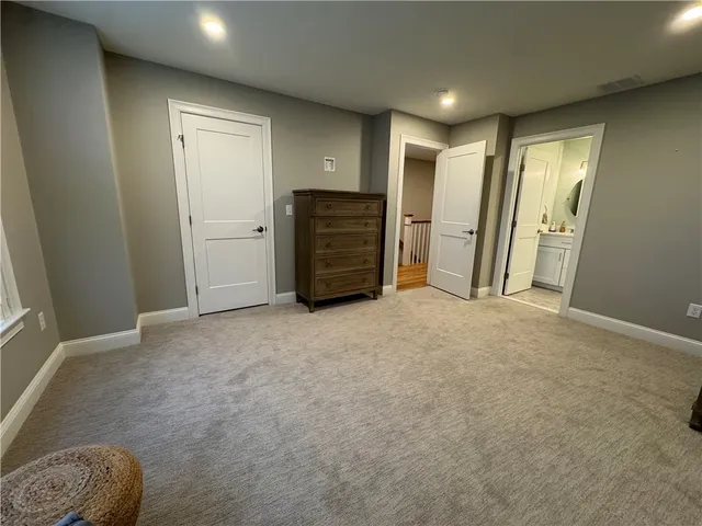 $3,750 | 25 Franklin Road, Unit 1, East Greenwich, RI 02818