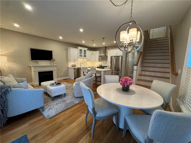 $3,750 | 25 Franklin Road, Unit 1, East Greenwich, RI 02818