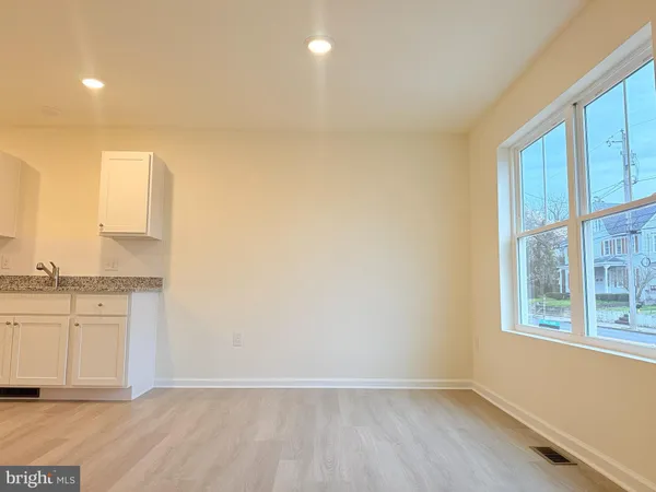 $2,100 | 400 North Walnut Street, Milford, DE 19963