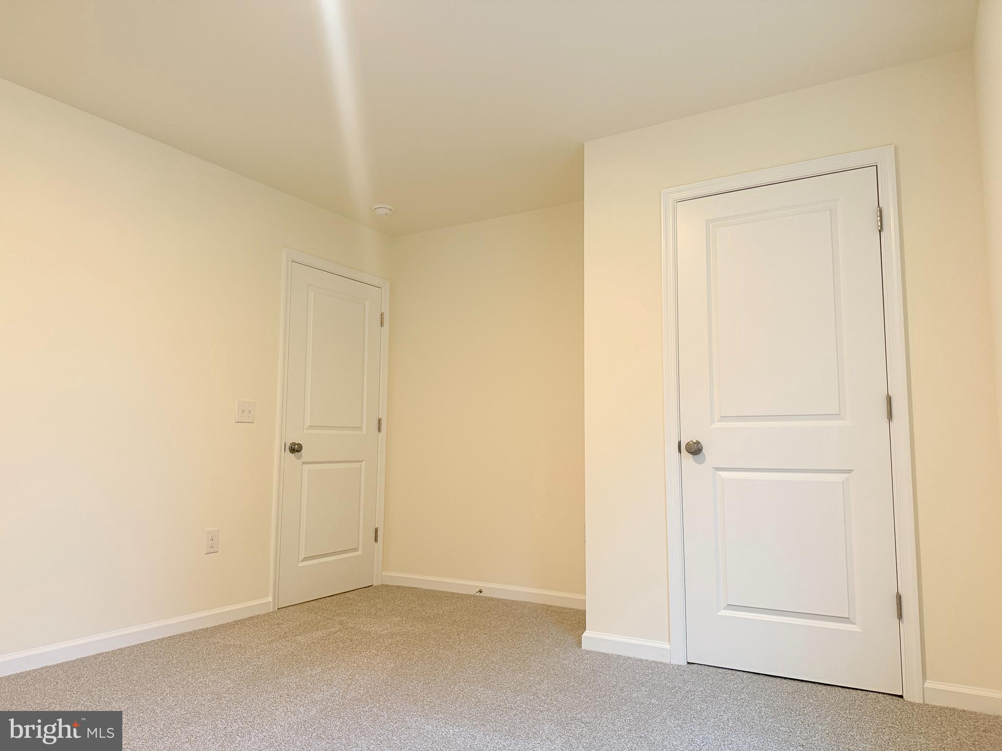 400 North Walnut Street Milford, DE 19963 - Photo 6 of 12 a view of an empty room