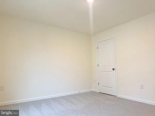 $2,100 | 400 North Walnut Street, Milford, DE 19963