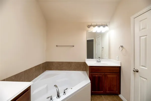 $2,195 | 4602 Ladyfern Way, Plano, TX 75024