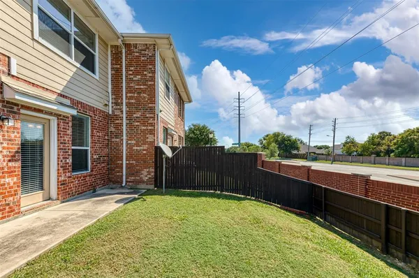 $2,195 | 4602 Ladyfern Way, Plano, TX 75024