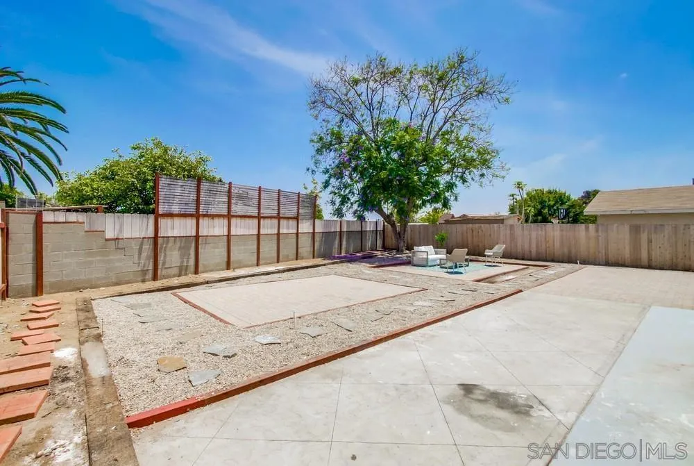 2051 Ridge View Drive San Diego, CA 92105 - Photo 43 of 51 a view of a backyard