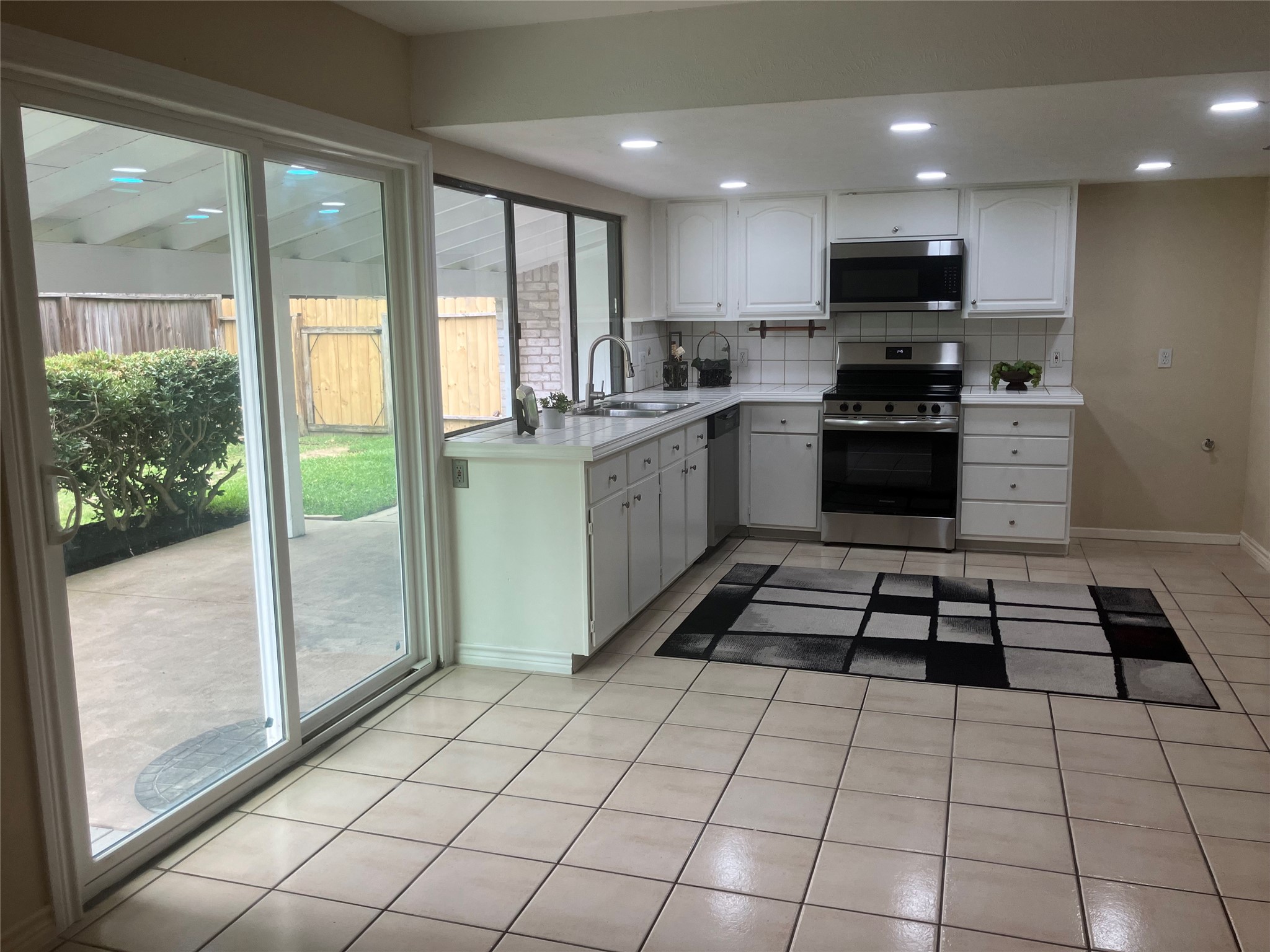 4030 Lost Oak Drive Spring, TX 77388 - Photo 11 of 22