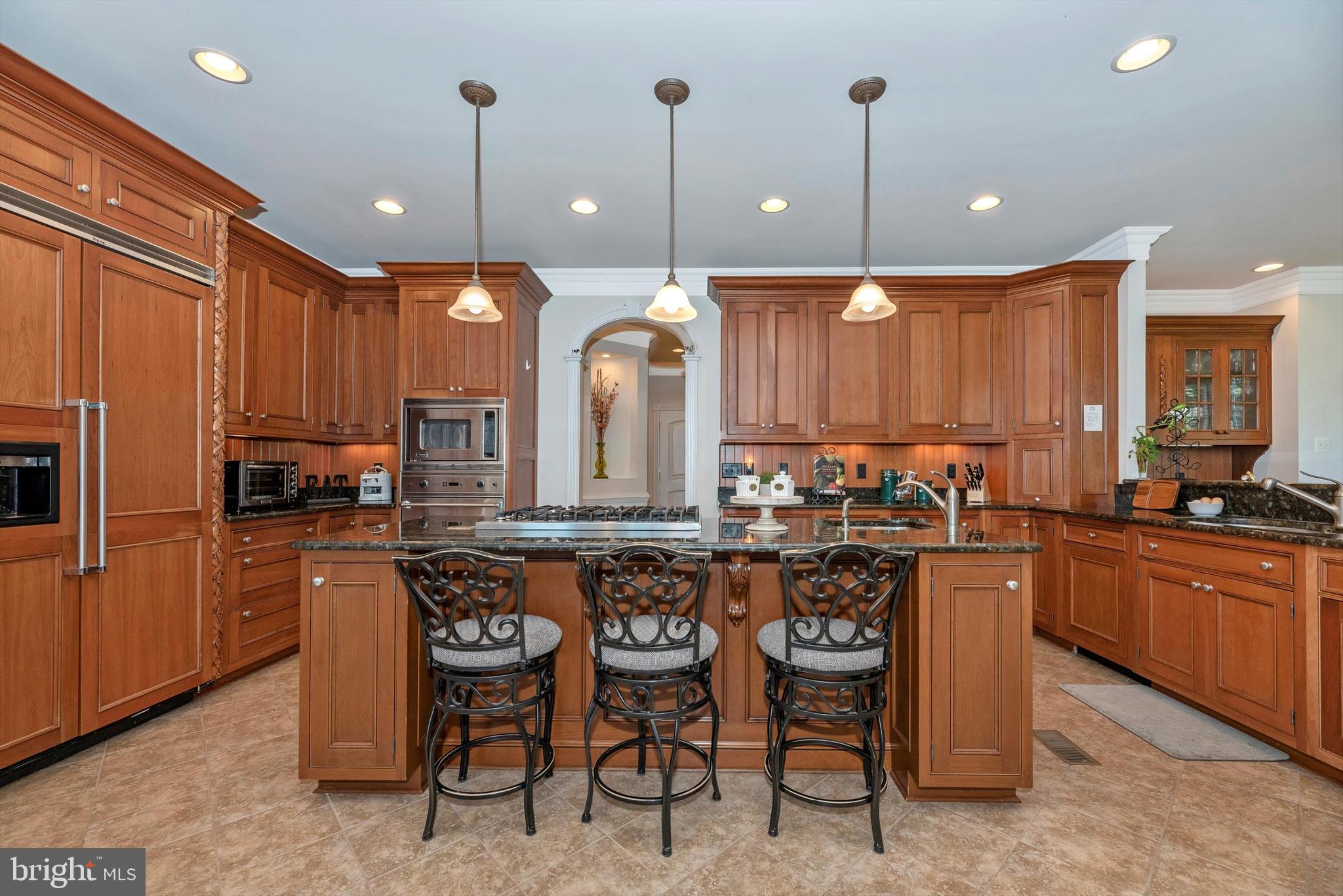 7525 Old Receiver Road Frederick, MD 21702 - Photo 14 of 63 Gourmet Kitchen with Cook Top Island