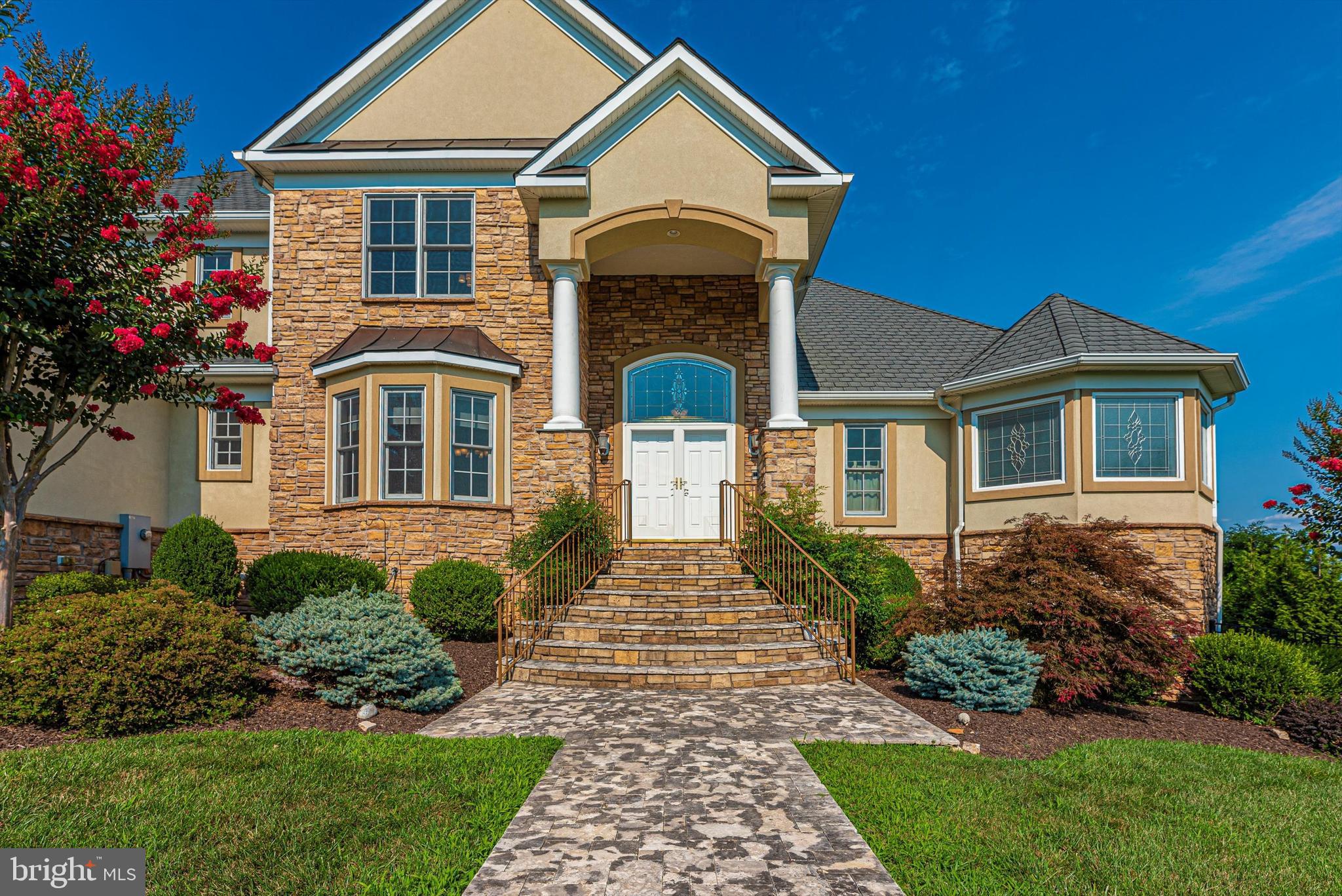 7525 Old Receiver Road Frederick, MD 21702 - Photo 3 of 63 Palatial Entrance