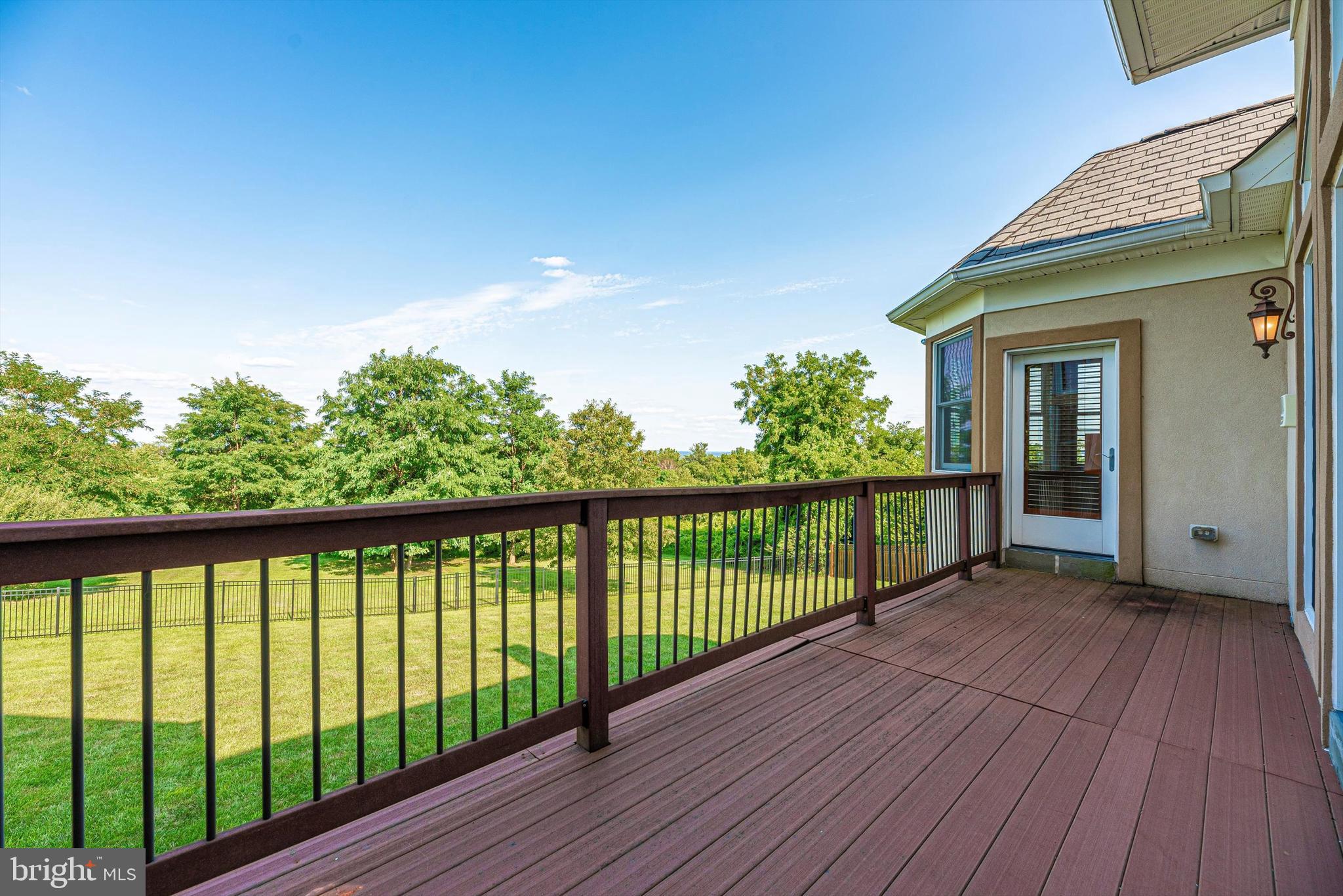 7525 Old Receiver Road Frederick, MD 21702 - Photo 8 of 63 Spacious Deck that spans from Great Room to Master
