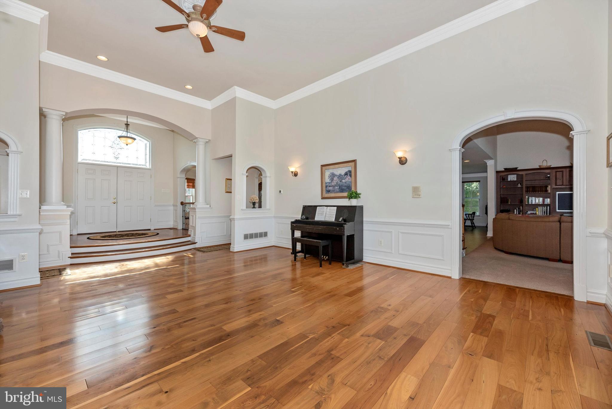 7525 Old Receiver Road Frederick, MD 21702 - Photo 10 of 63 Gleaming Hardwood Floors