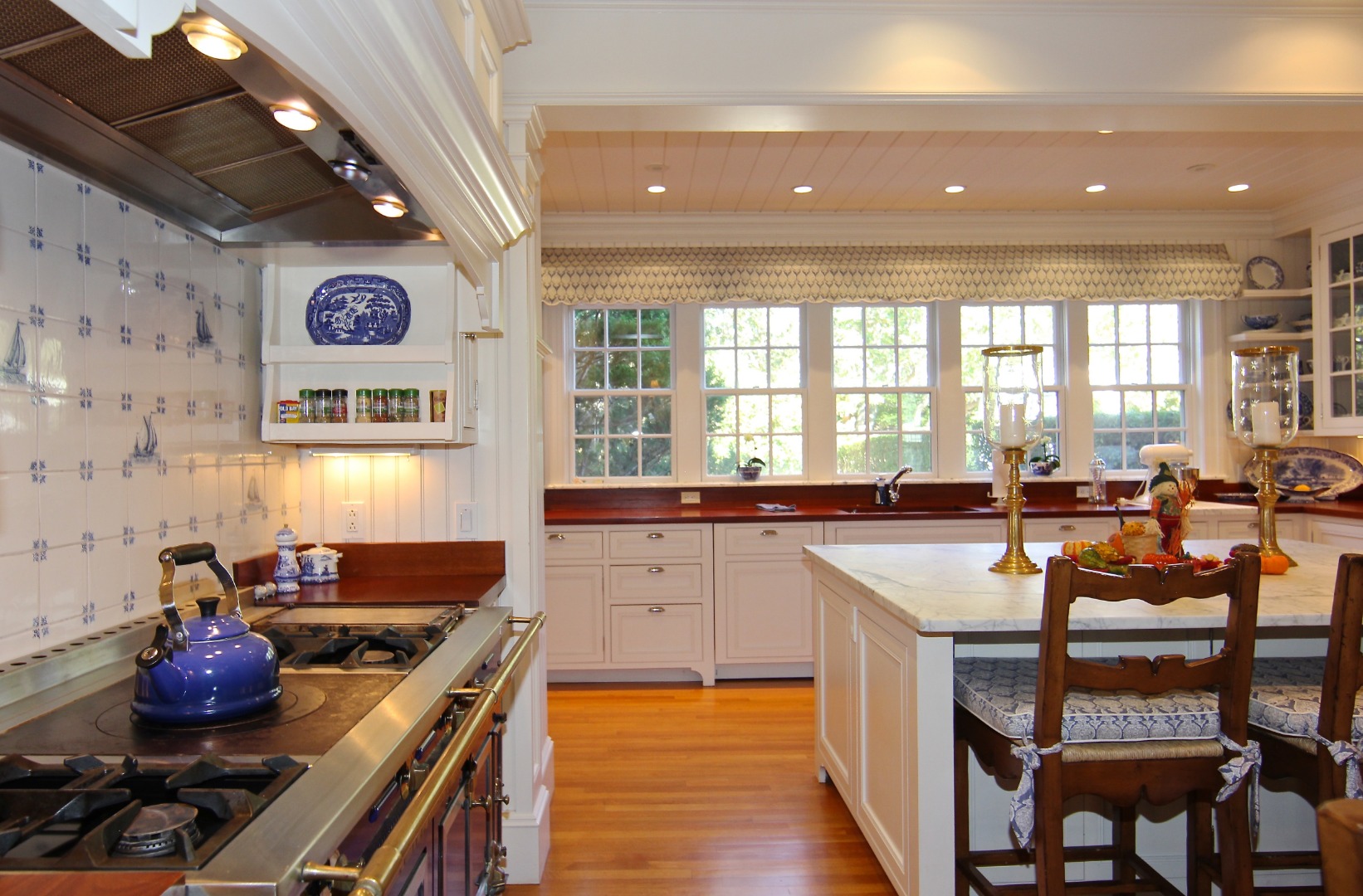 65 Butler's Cove Road Edgartown, MA 02539 - Photo 9 of 64 Gallery Image 9