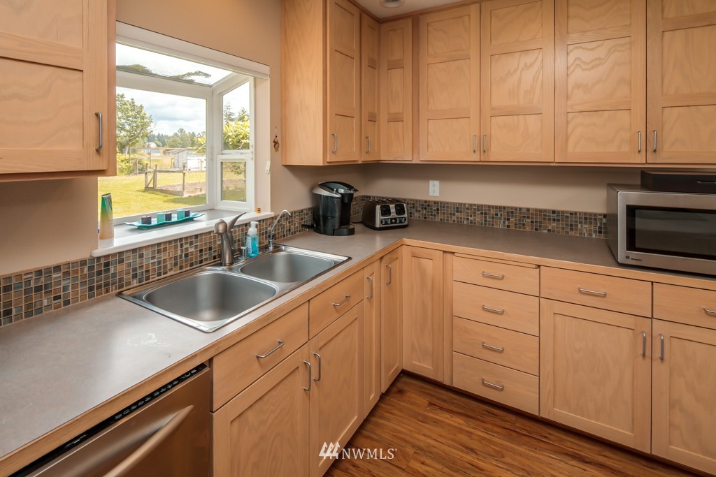 1291 Central Road Everson, WA 98247 - Photo 8 of 25 Gallery Image 8