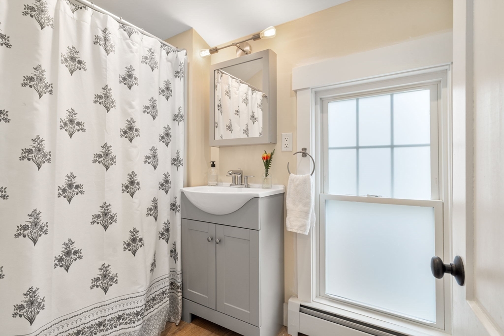 670 Edgell Road Framingham, MA 01701 - Photo 22 of 31