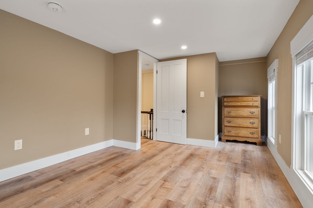670 Edgell Road Framingham, MA 01701 - Photo 27 of 31
