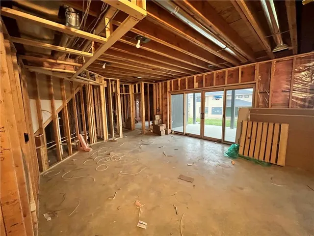 $994,000 | 1812 Northeast Lashbrook Drive, Lee's Summit, MO 64086