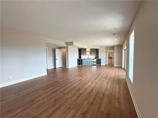 $994,000 | 1812 Northeast Lashbrook Drive, Lee's Summit, MO 64086