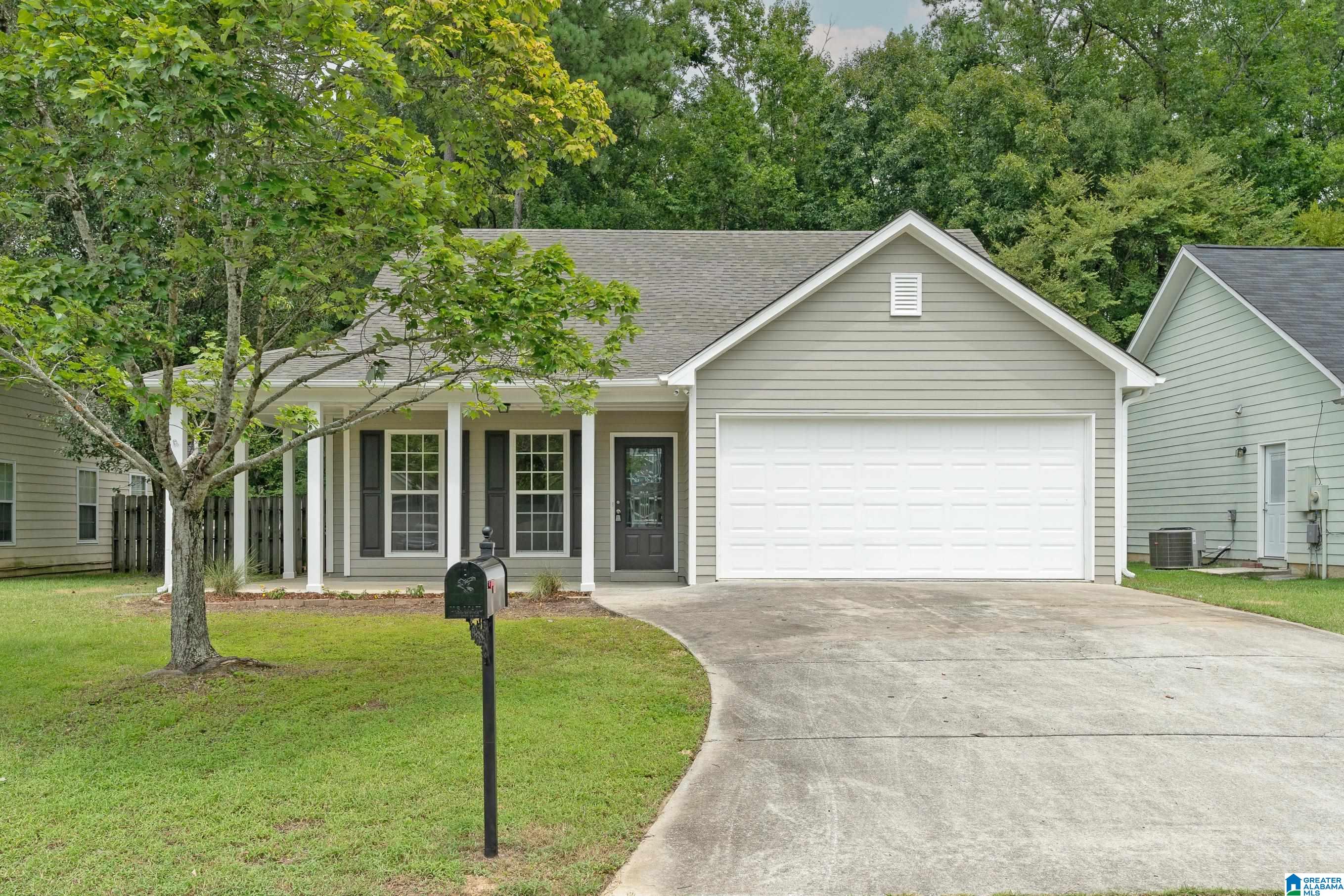 641 Meriweather Drive Calera, AL 35040 - Photo 1 of 28
