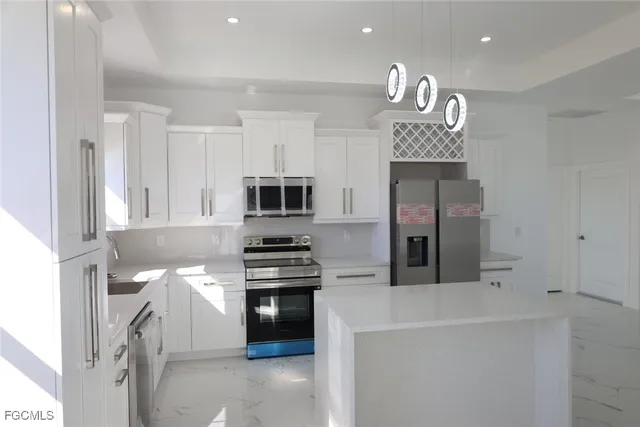 $350,000 | 3807 3rd Street Southwest, Lehigh Acres, FL 33976