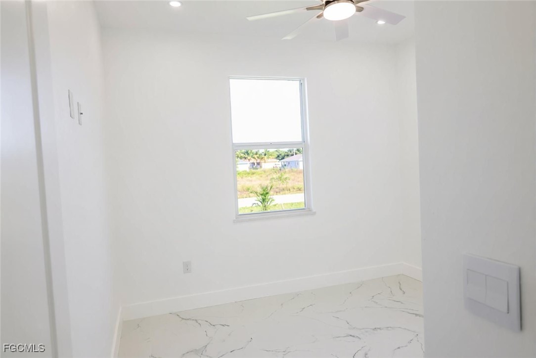 3807 3rd Street Southwest Lehigh Acres, FL 33976 - Photo 18 of 27