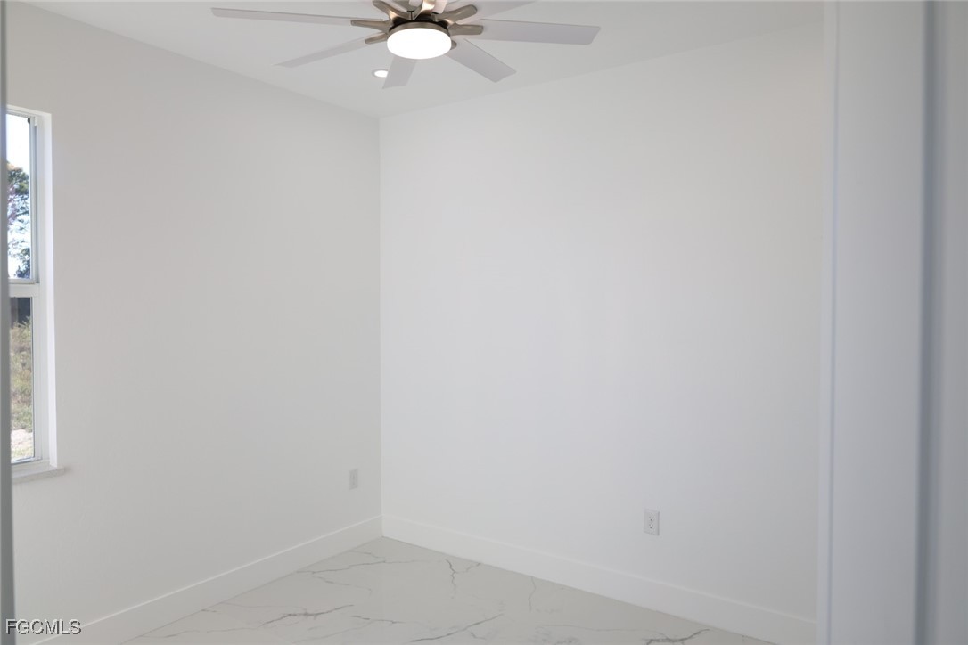 3807 3rd Street Southwest Lehigh Acres, FL 33976 - Photo 19 of 27