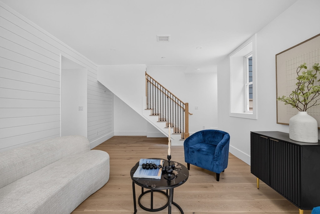 131 Hudson Street, Unit 1 Somerville, MA 02144 - Photo 20 of 41