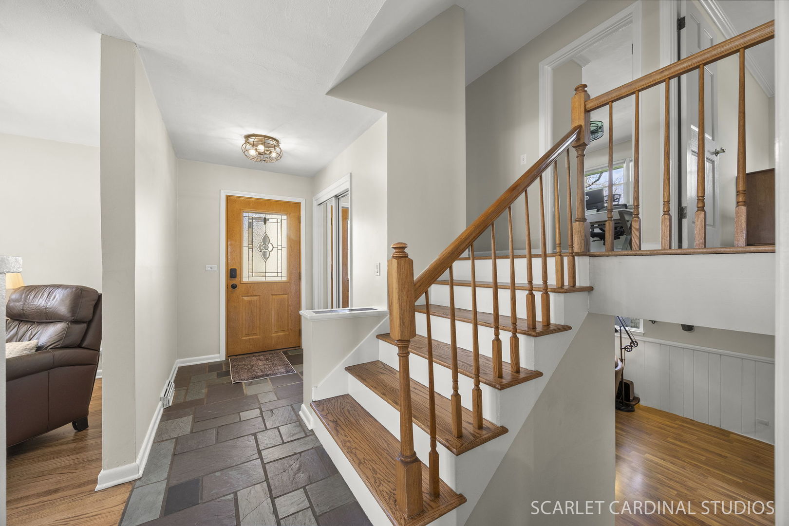 9 Notre Dame Drive Naperville, IL 60540 - Photo 14 of 24 a view of entryway and hall with wooden floor