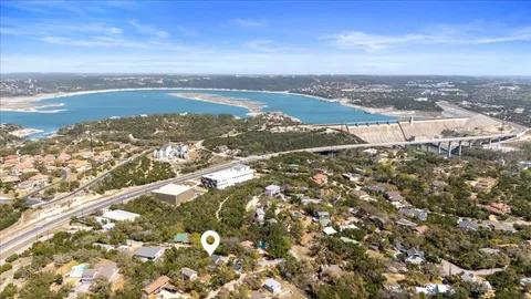 $650,000 | 3904 Highland Drive, Austin, TX 78734
