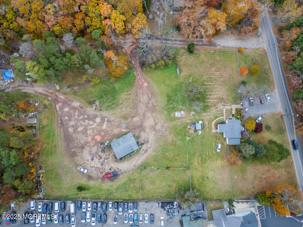 270 Alexander Avenue Howell, NJ 07731 - Photo 33 of 35