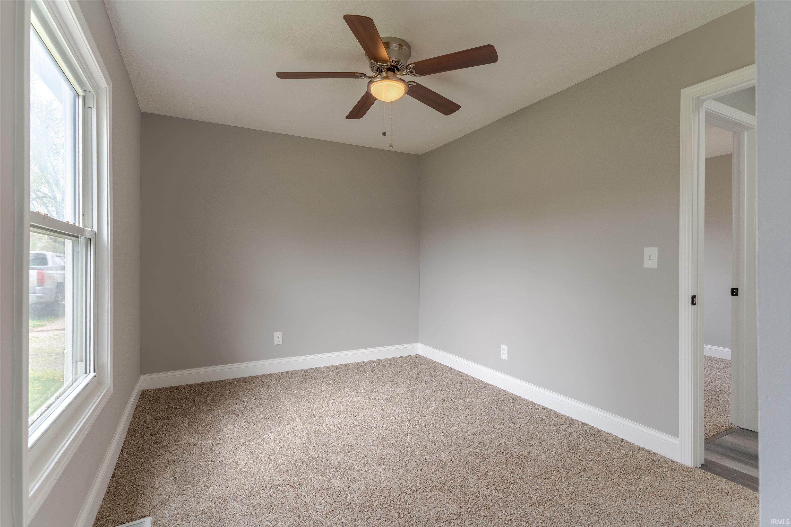 2524 East Riverside Drive Evansville, IN 47714 - Photo 16 of 28
