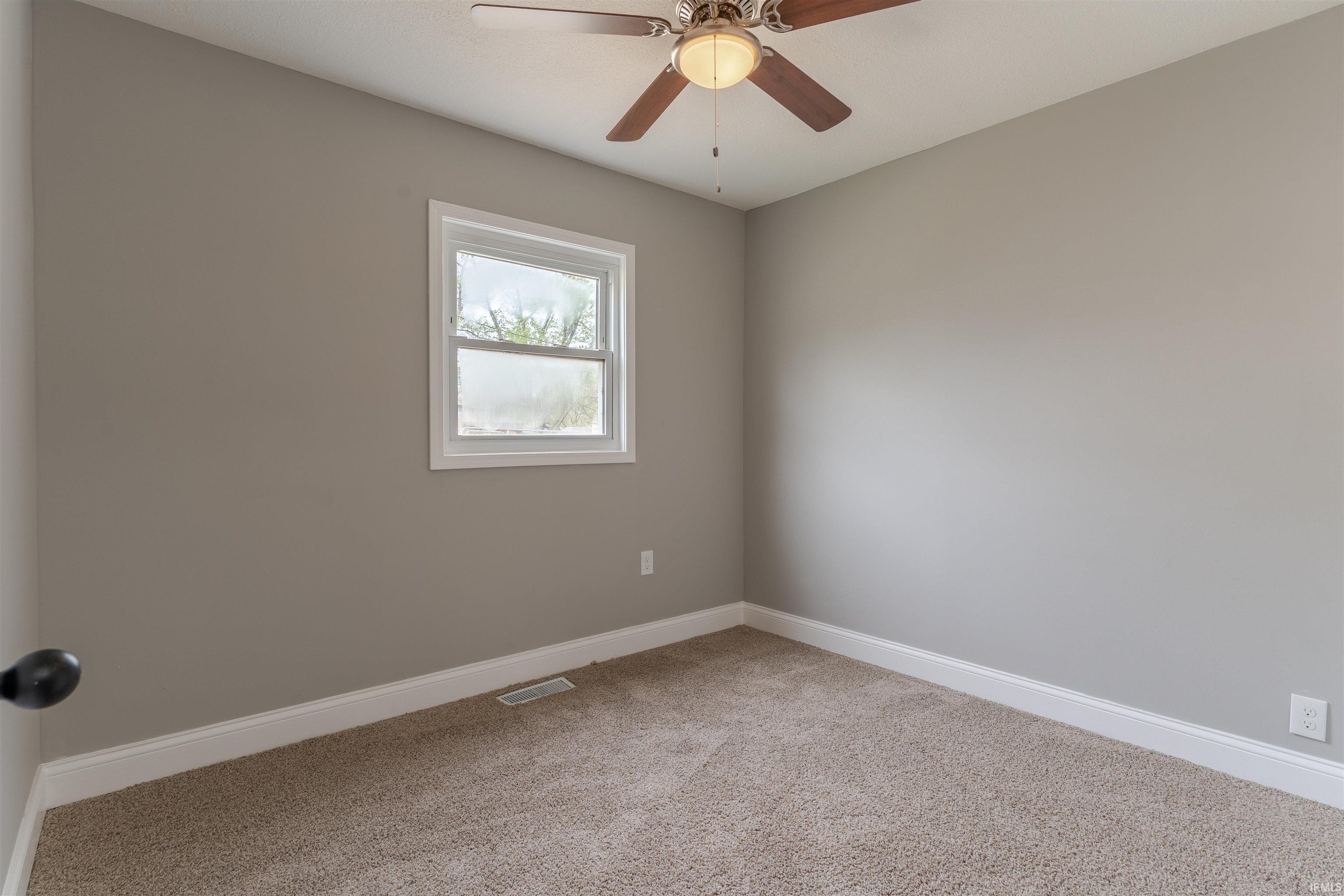 2524 East Riverside Drive Evansville, IN 47714 - Photo 18 of 28