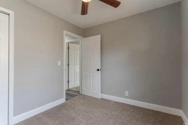 $139,000 | 2524 East Riverside Drive, Evansville, IN 47714