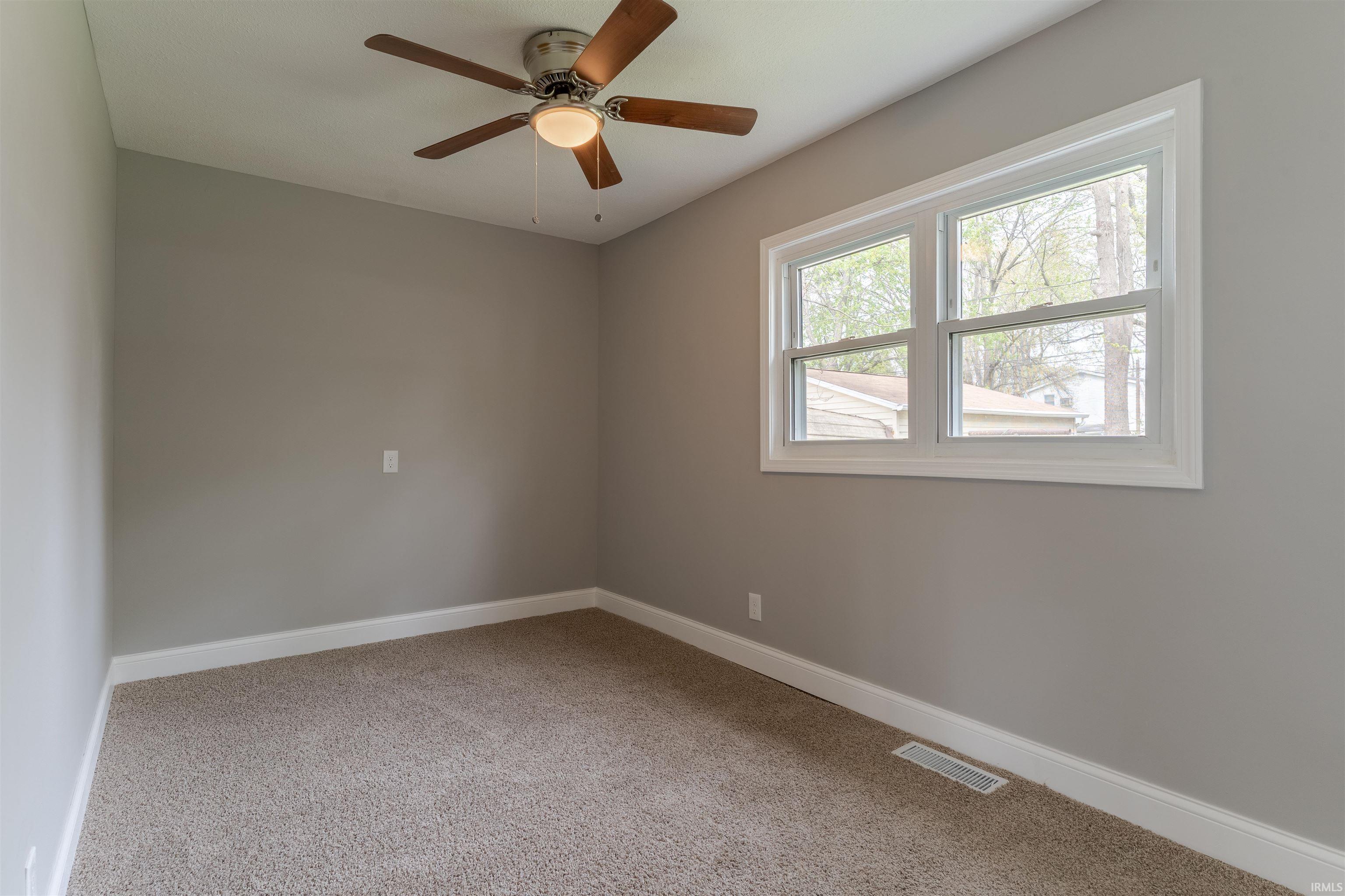 2524 East Riverside Drive Evansville, IN 47714 - Photo 21 of 28