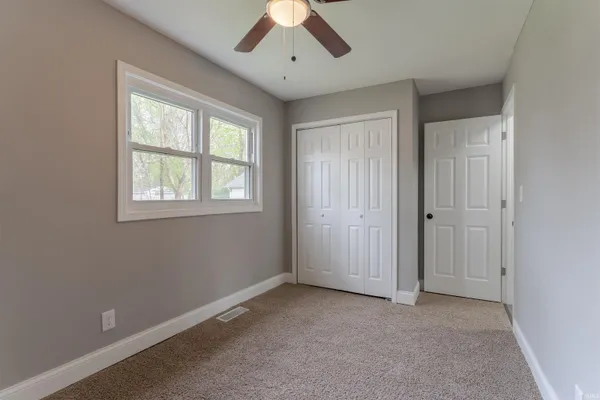 $139,000 | 2524 East Riverside Drive, Evansville, IN 47714