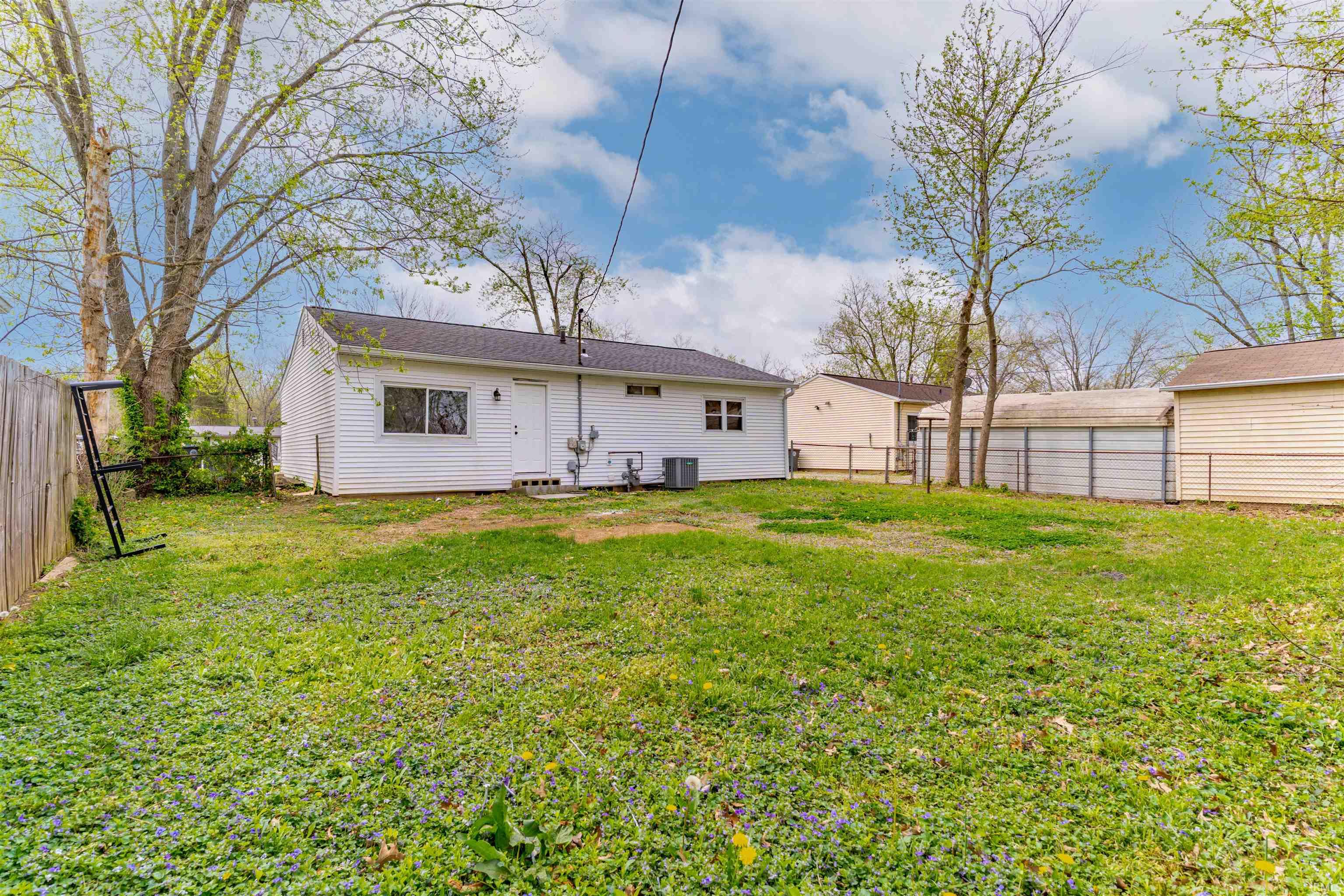 2524 East Riverside Drive Evansville, IN 47714 - Photo 27 of 28