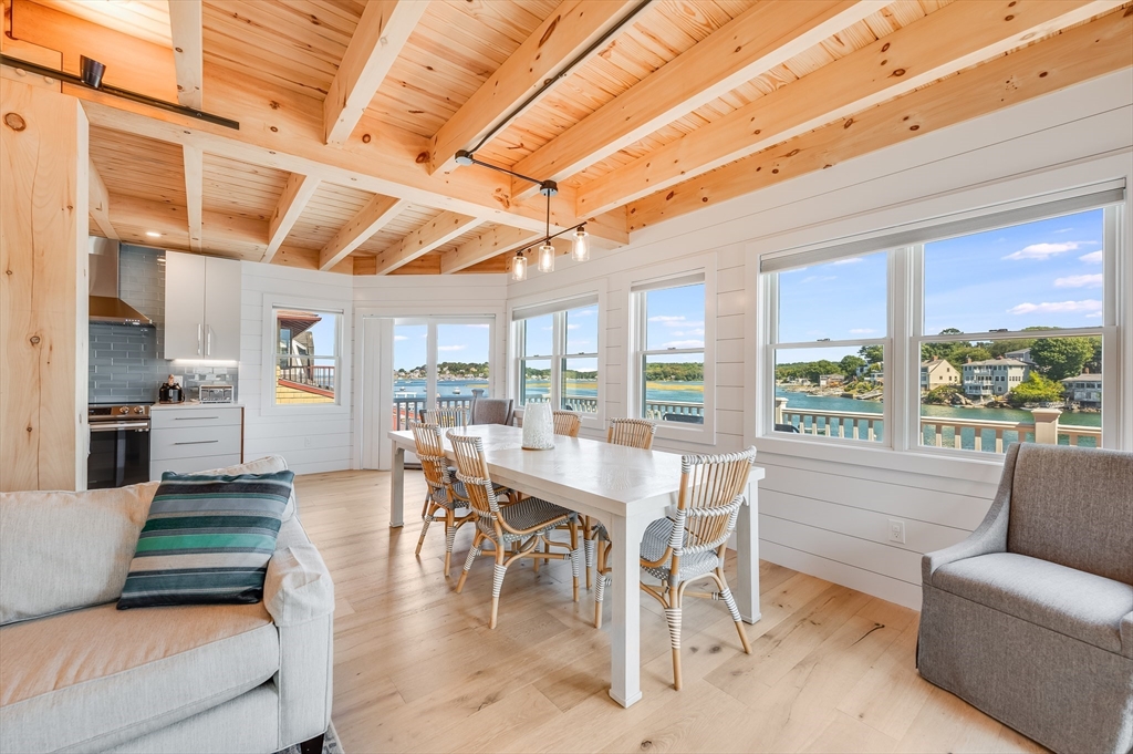 14 Riverside Road Gloucester, MA 01930 - Photo 13 of 28