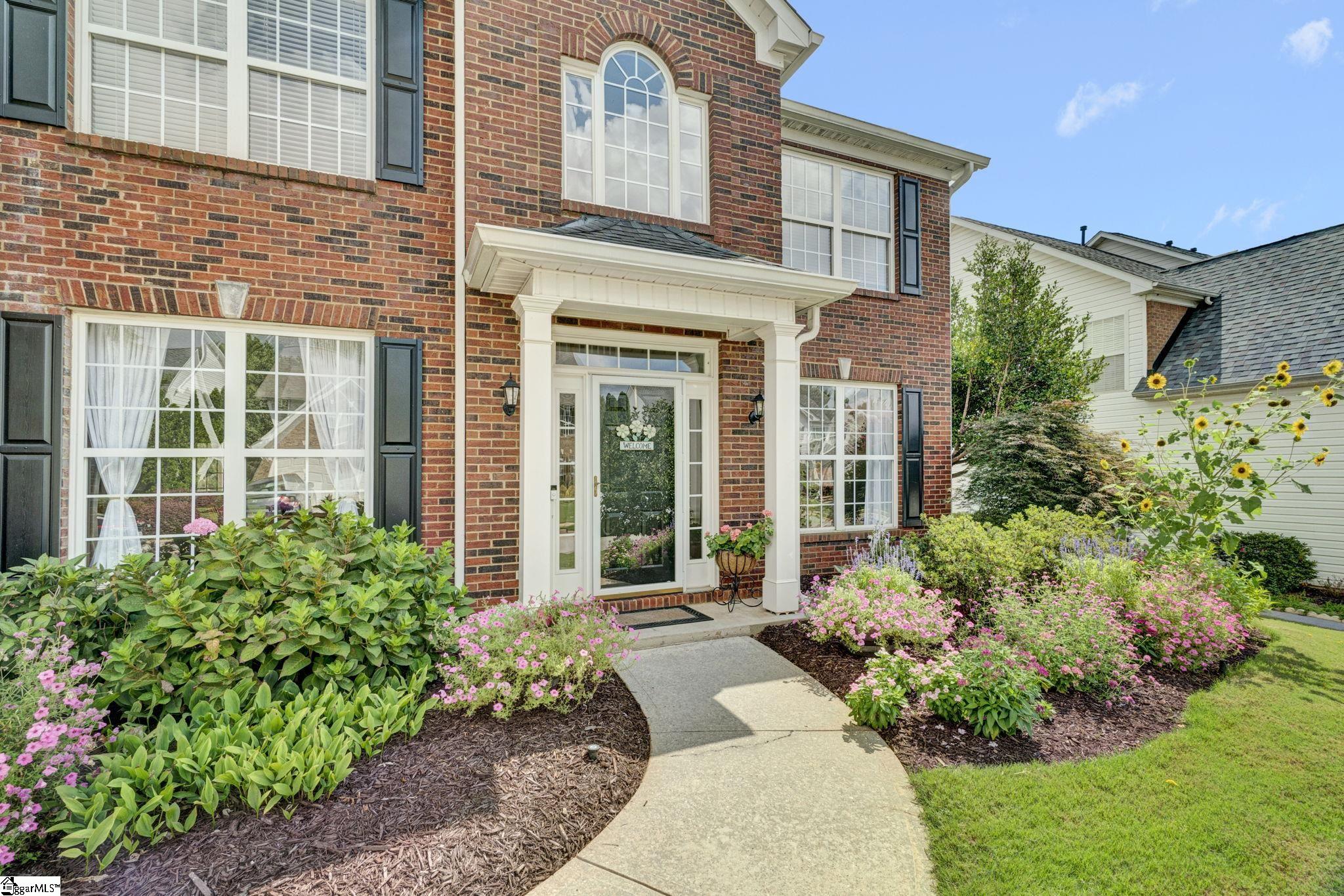 4 Collier Lane Greer, SC 29650 - Photo 3 of 37 Gallery Image 3