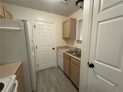 $204,500 | 4021 Regina Coeli Court, Marrero, LA 70072