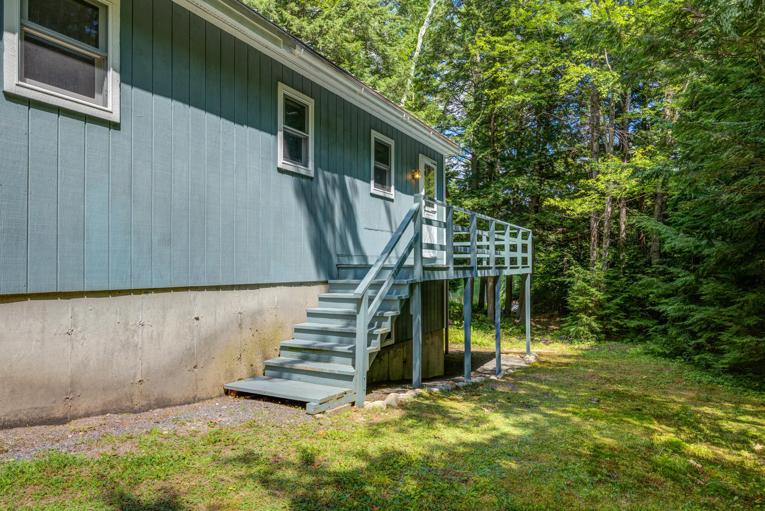 69 West Shore Road Otisfield, ME 04270 - Photo 3 of 39 69 W Shore Rd Otisfield ME-large-003-004